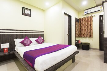 Oyo 10078 Hotel Shriniwas Executive Guestroom