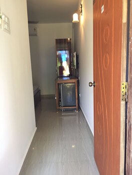 Morjim Coco Palms Resort Guestroom