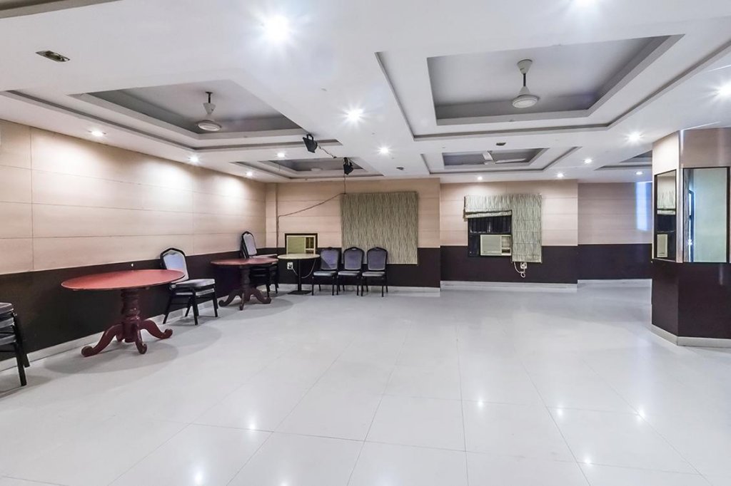 Hotel Pavani Residency 