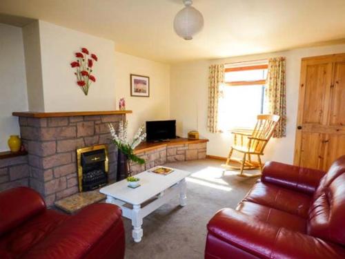 York Cottage Wooler 