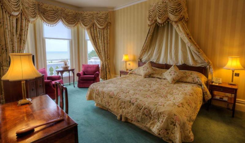 The Grand Hotel Eastbourne ( گرند هتل ایستبورن) Room