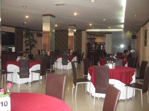 Imperial Hotel 