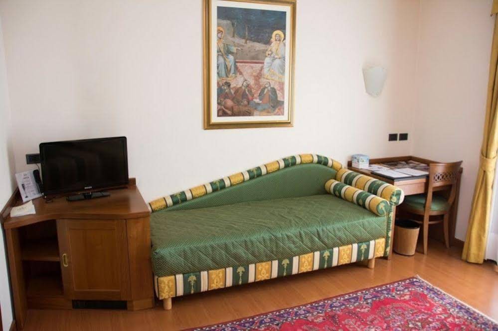Hotel Piroga Padova 