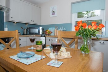 Maple Cottage Fife In-Room Dining