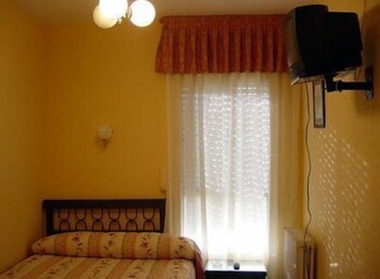 Hostal Restaurante Torremar Guestroom