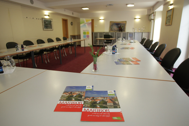 Hotel Tabor (هتل تابور) Conferences
