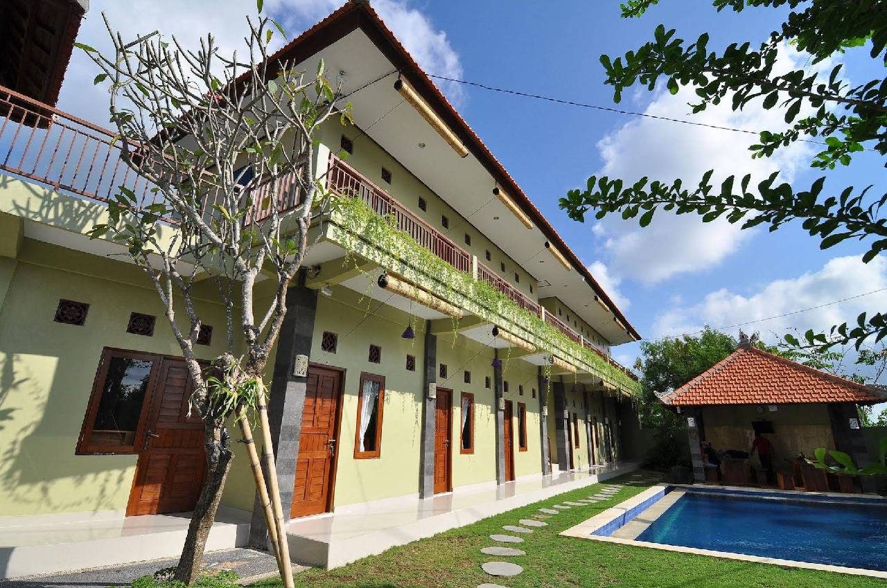 Cempaka Mas Guesthouse Canggu 