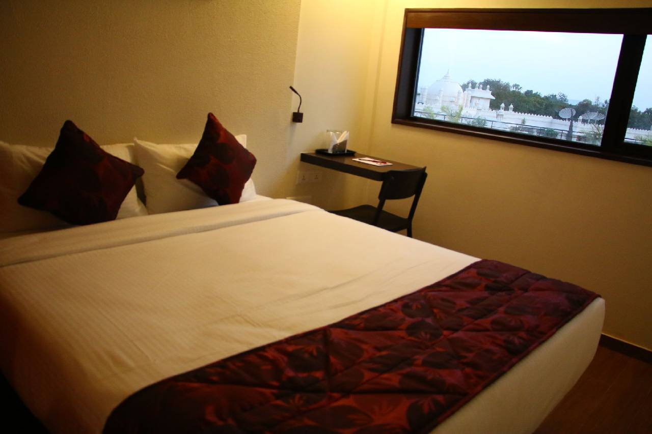7apple Hotels Aurangabad 