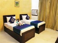 Oyo Rooms Atta Market Sector 30 