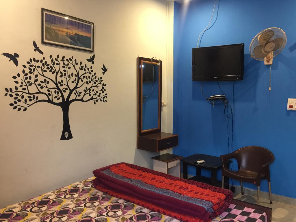 Hotel Akash Continental 