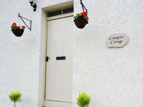 Campsie Cottage (كامپسی كوتاج) 