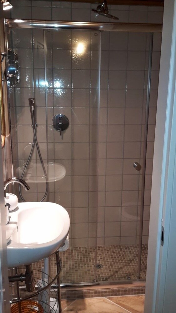 Alba Chiara Bathroom Shower