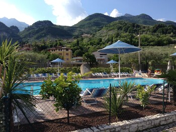 Residence Segattini Outdoor Pool