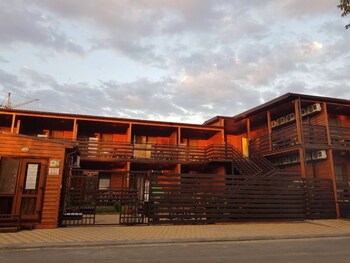 Zolotisty Guest House (زولوتیستی گست هاوس) Hotel Entrance