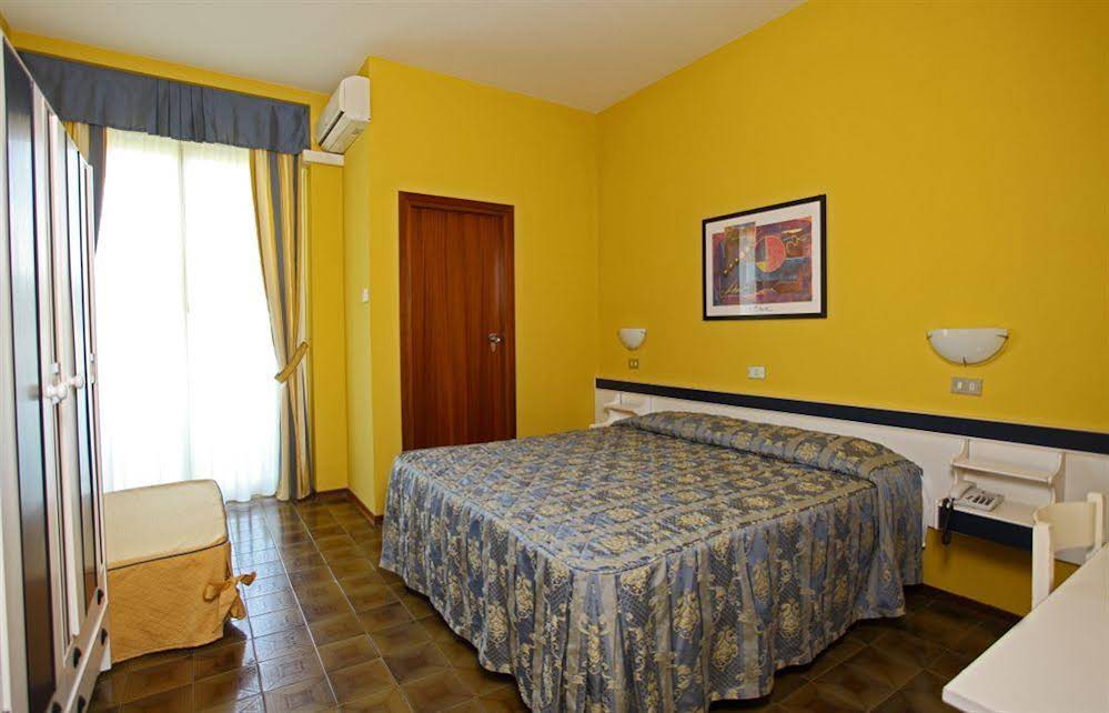 Hotel Ariston 