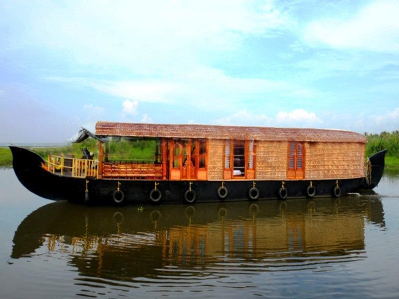 Indraprastham Houseboat 