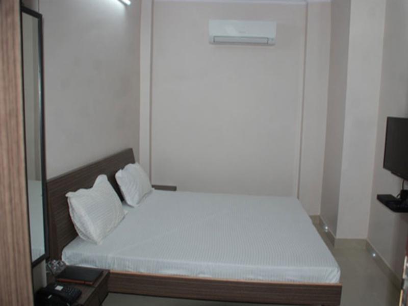 Hotel Shadaab Inn 
