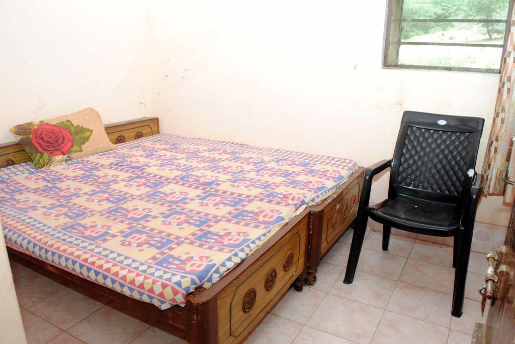 Hotel Hilltop Pushkar 