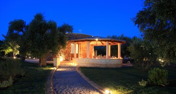 I Furneddhri Exterior