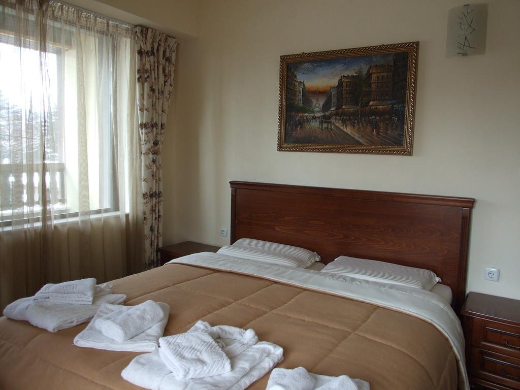 Mitiova Guest House (میتیووا گست هاوس) 