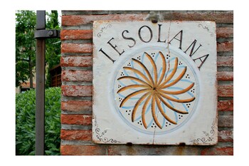 Borgo Iesolana Hotel Entrance