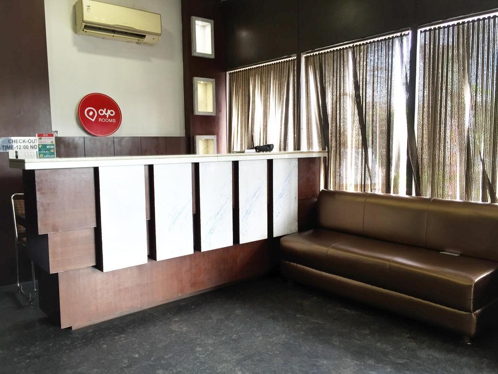 Oyo 1446 Hotel Heera Celebration 