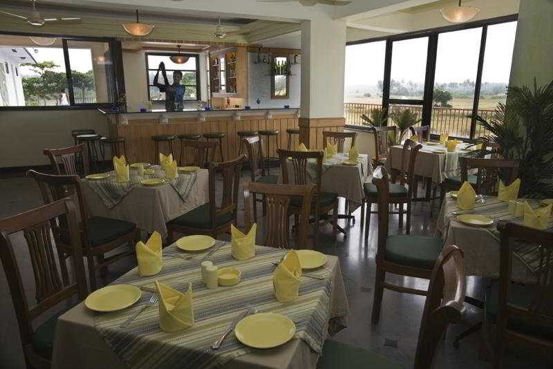 Palmarinha Resort & Suites Restaurant