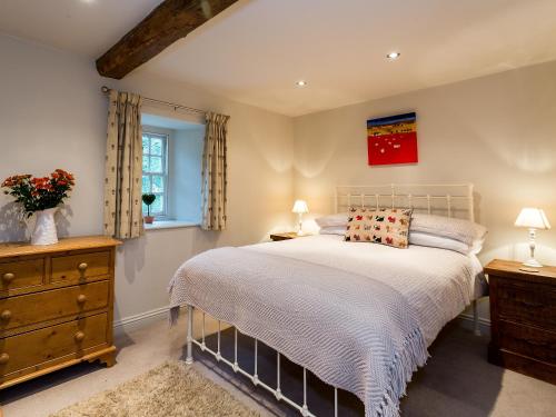Riverbank Cottage 