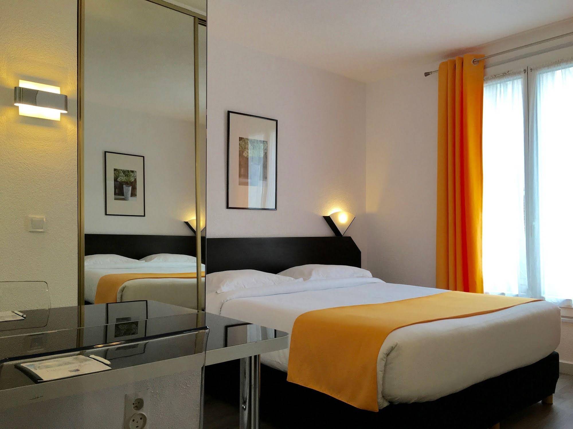Boulogne Résidence Hotel (بولوگن رéسیدنس هتل) 