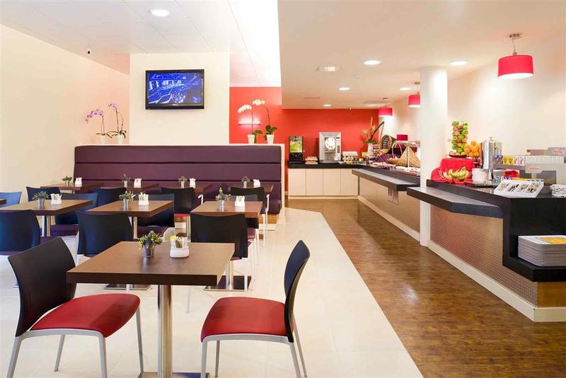 Ibis Nottingham Centre Bar