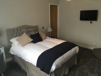 The Bluebell Inn And Lodge Guestroom