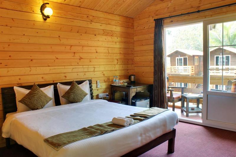 La Vie Woods Room