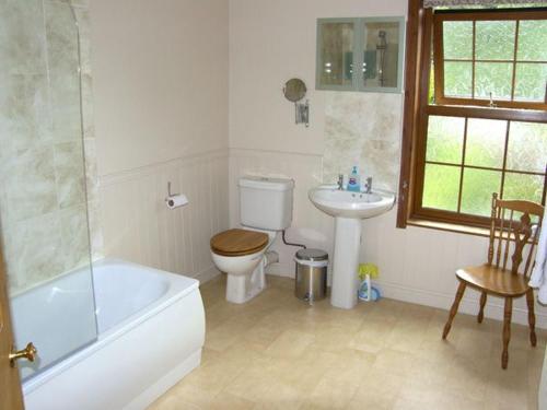 Railway Cottage Fairbourne (ریلوی كوتاج فیربورن) 