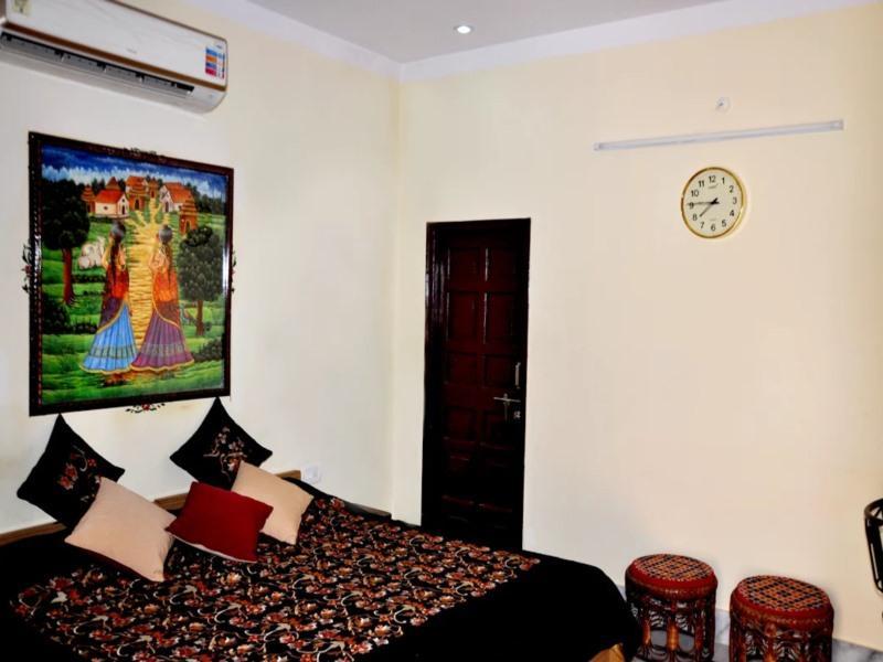 Dev Villas Guest House 