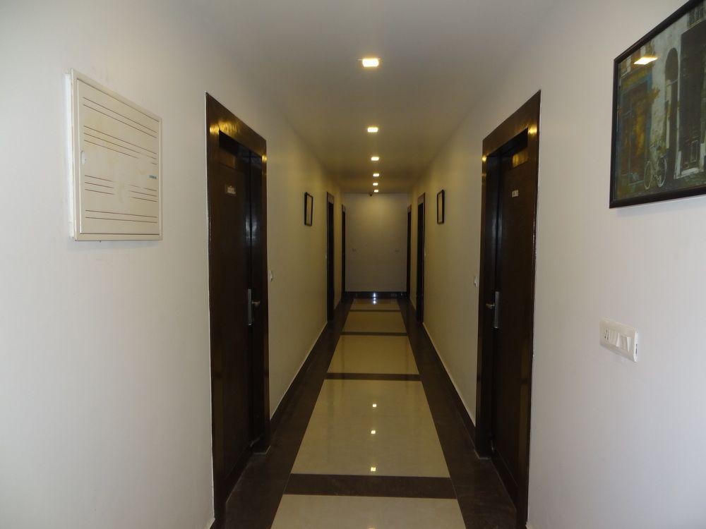 Kamakshi Residency By Royal Collection 