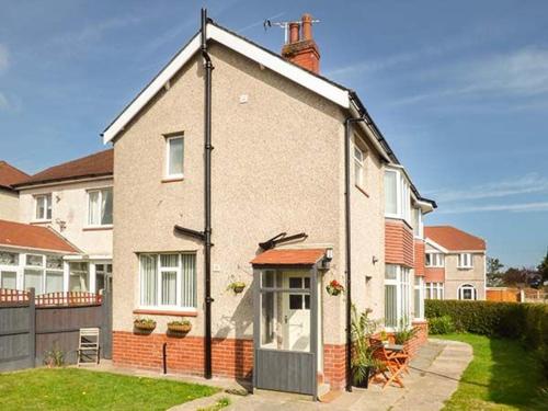 Beach House Colwyn Bay 