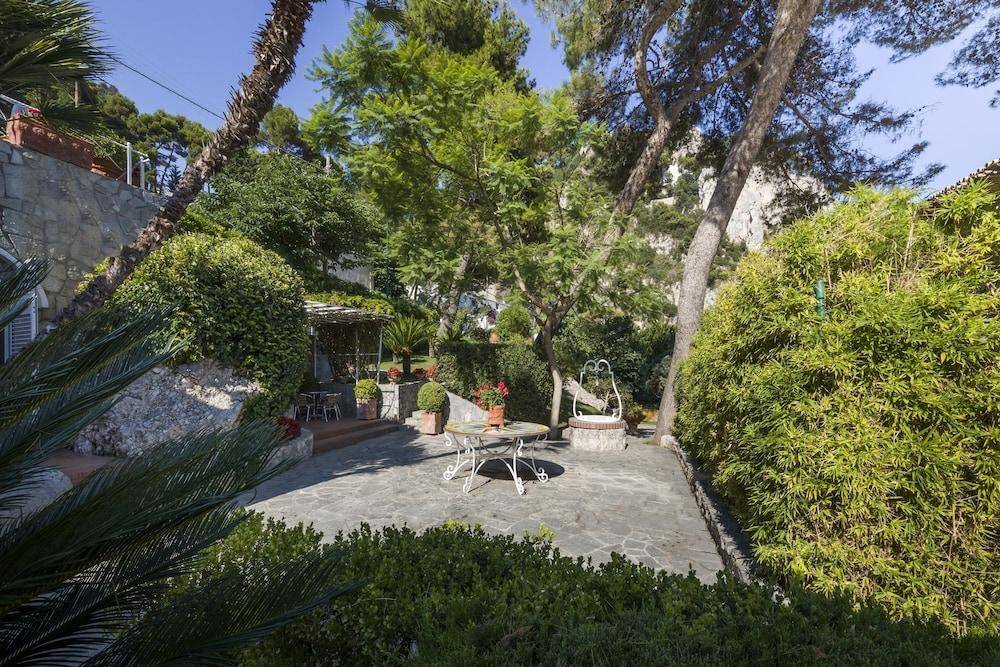 Lhp Suite Villa La Giara 