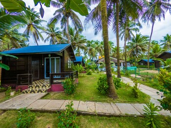 Vista Praia Beachfront Cottages Guestroom View