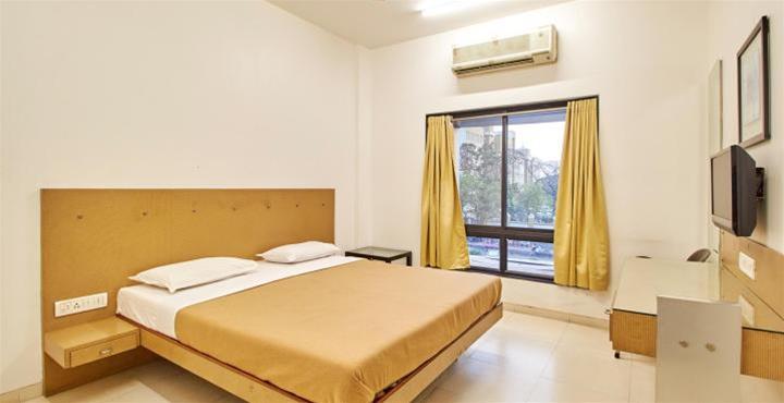 Hotel Manmandir Executive 