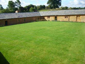 The Granary At Fawsley 