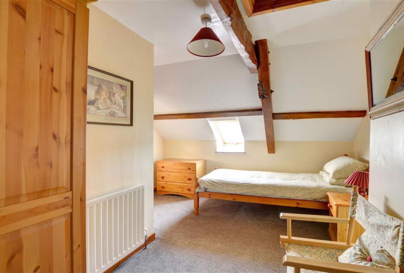Holiday Home Cynghordy 