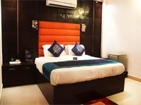 Oyo Premium Near Fortis Faridabad 