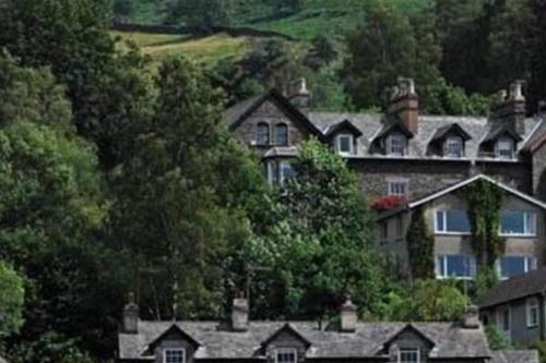 Luke's Hoose 