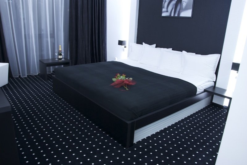 Fashion (فشن) Room