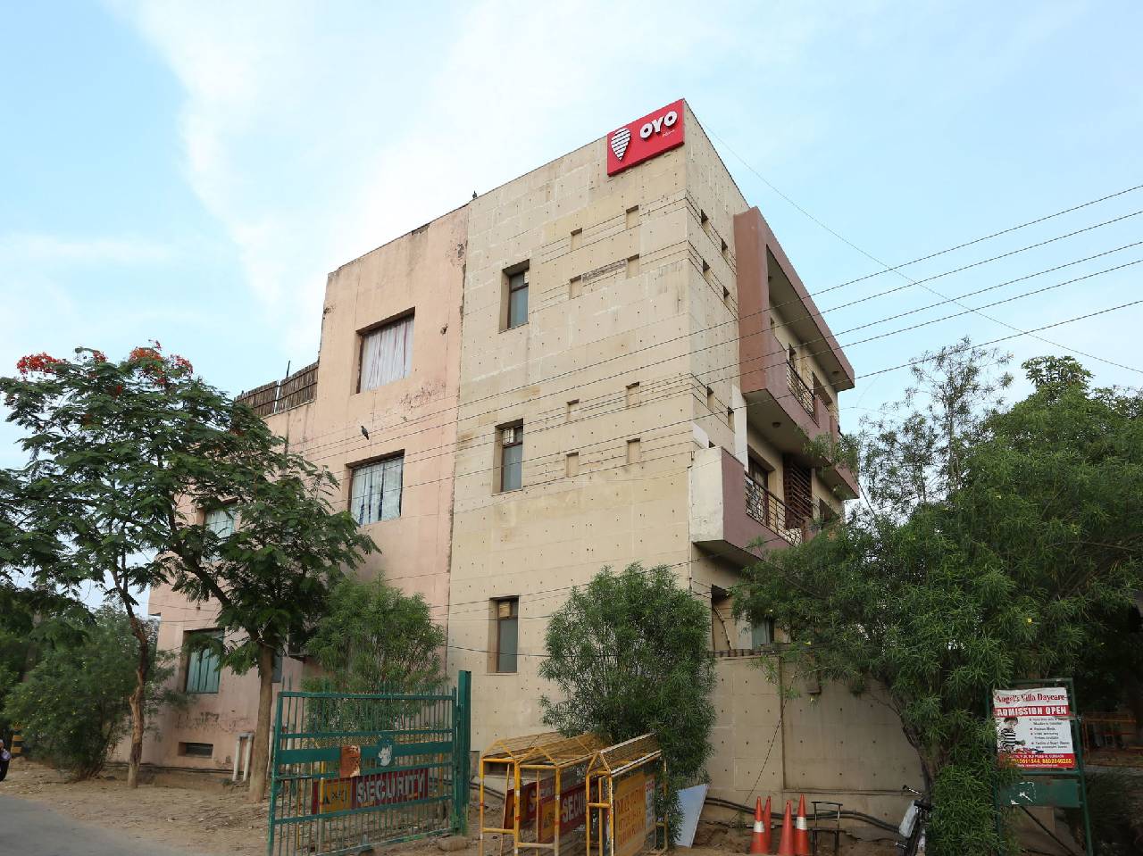 Oyo Rooms Moulsari Avenue Flagship 