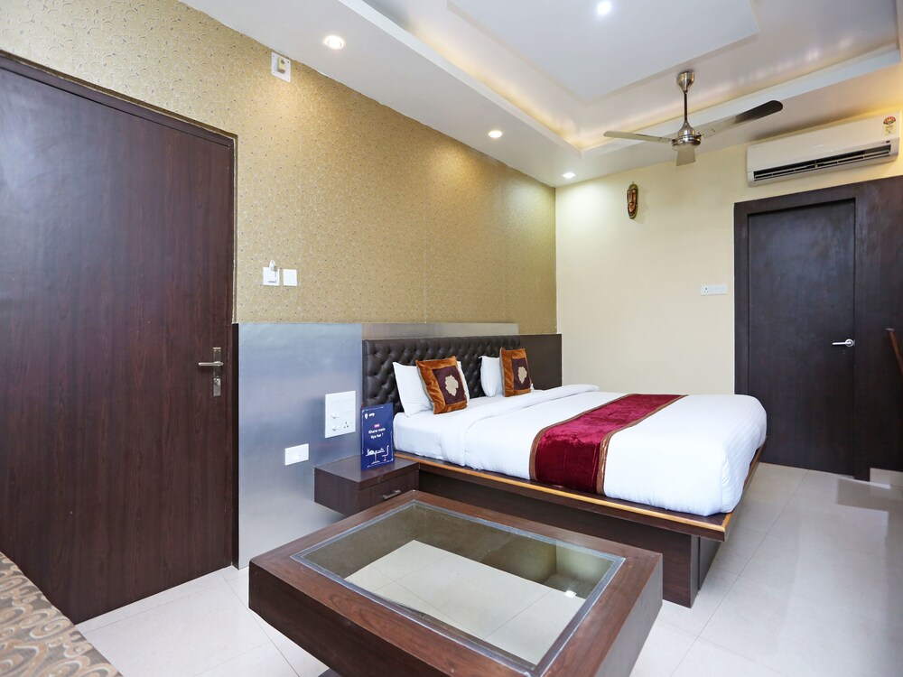 Treebo Trend Archie Regency Guestroom