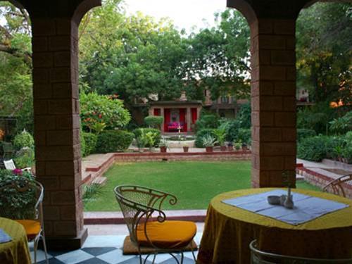 Devi Bhawan A Heritage Hotel 