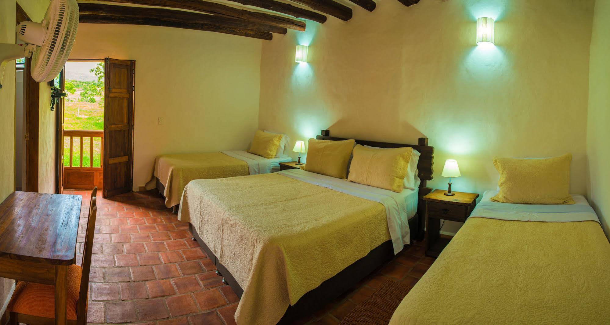 Macedonia Hacienda Hotel (ماسدونیا هاسیندا هتل) 