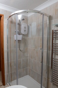 Croyde Bay Holiday Resort (كروید بی هالیدی ریزورت) Bathroom