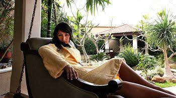 Leonia Holistic Destination 
